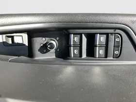 Audi A4 40 2.0 TDI advanced | Thumbnail 12 von 20