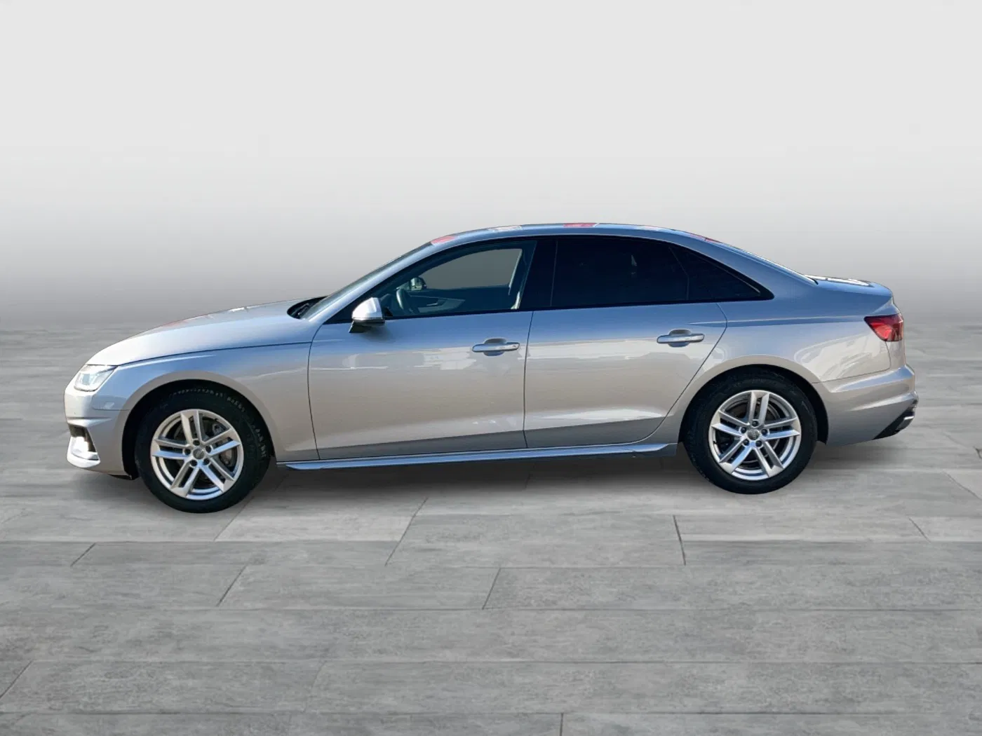 Audi A4 40 2.0 TDI advanced | Bild 3 von 20