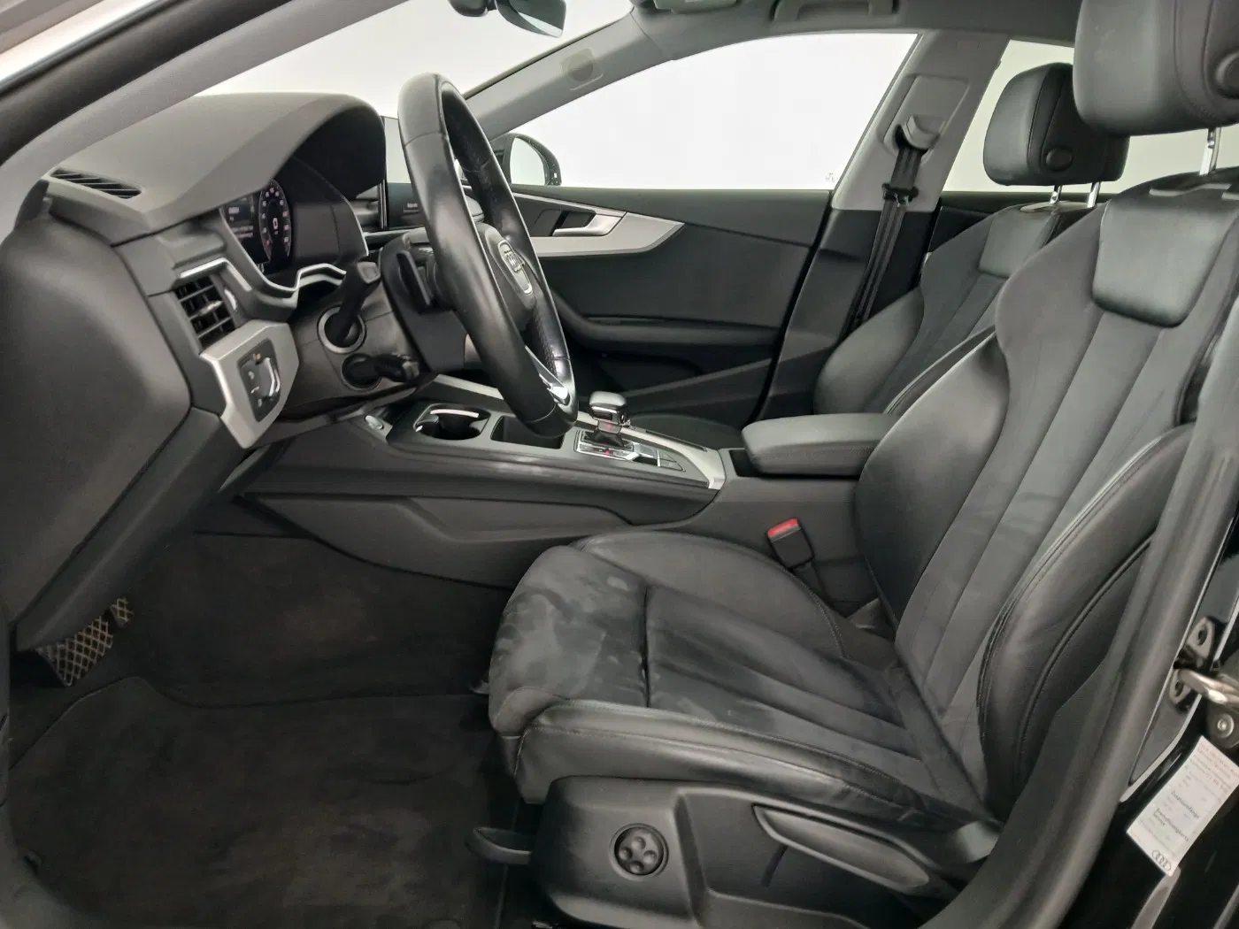 Audi A5 Sportback 40 2.0 TDI quattro | Bild 14 von 29