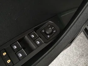 Skoda Karoq 1.0TSI Style Limited DSG | Thumbnail 9 von 31