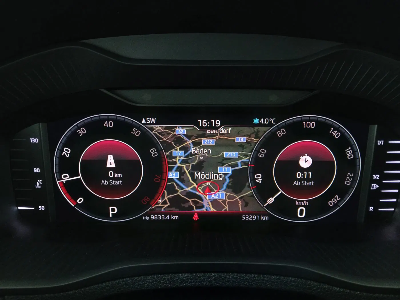 Skoda Karoq 1.0TSI Style Limited DSG | Bild 13 von 31