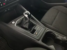 VW Golf VIII Variant 2.0 TDI Life | Thumbnail 23 von 25