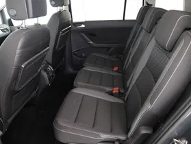 VW Touran 2.0 TDI Comfortl. | Thumbnail 13 von 28