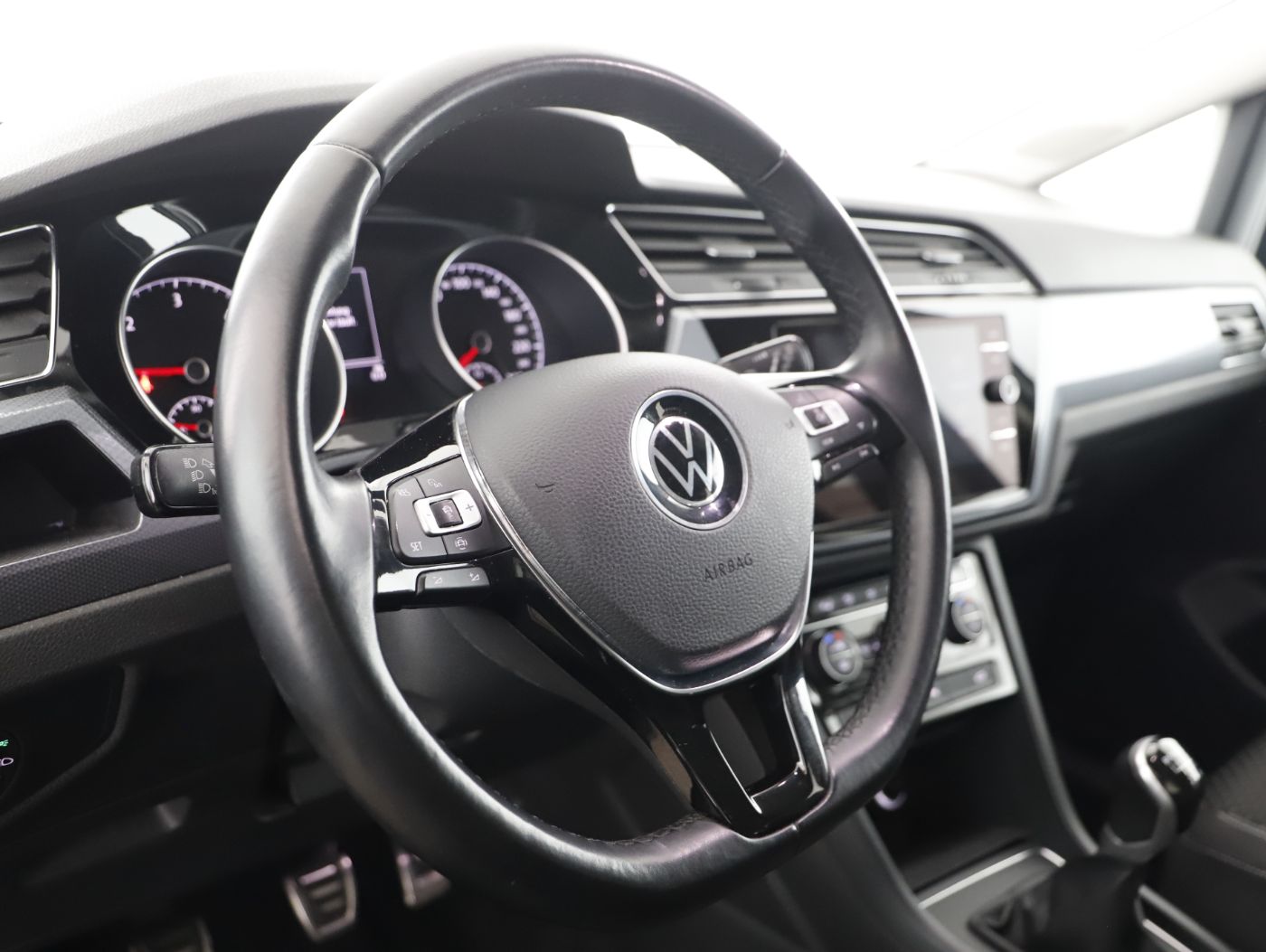 VW Touran 2.0 TDI Comfortl. | Bild 15 von 28