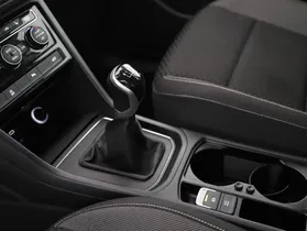 VW Touran 2.0 TDI Comfortl. | Thumbnail 18 von 28