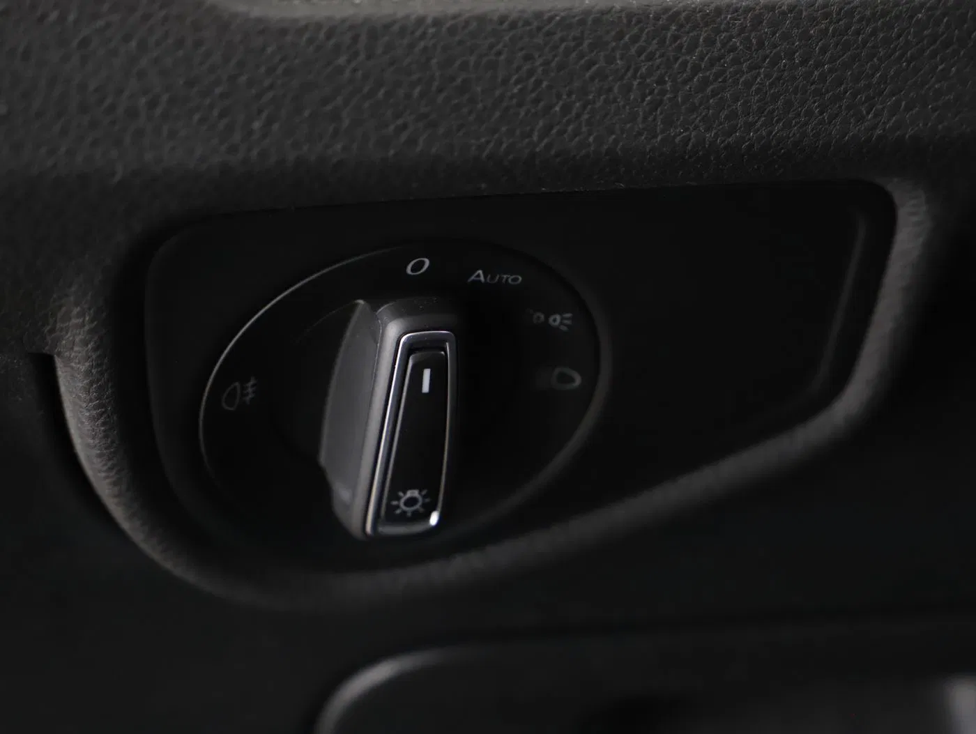 VW Touran 2.0 TDI Comfortl. | Bild 9 von 28