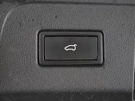 VW Touran 2.0 TDI Comfortl. | Thumbnail 27 von 28