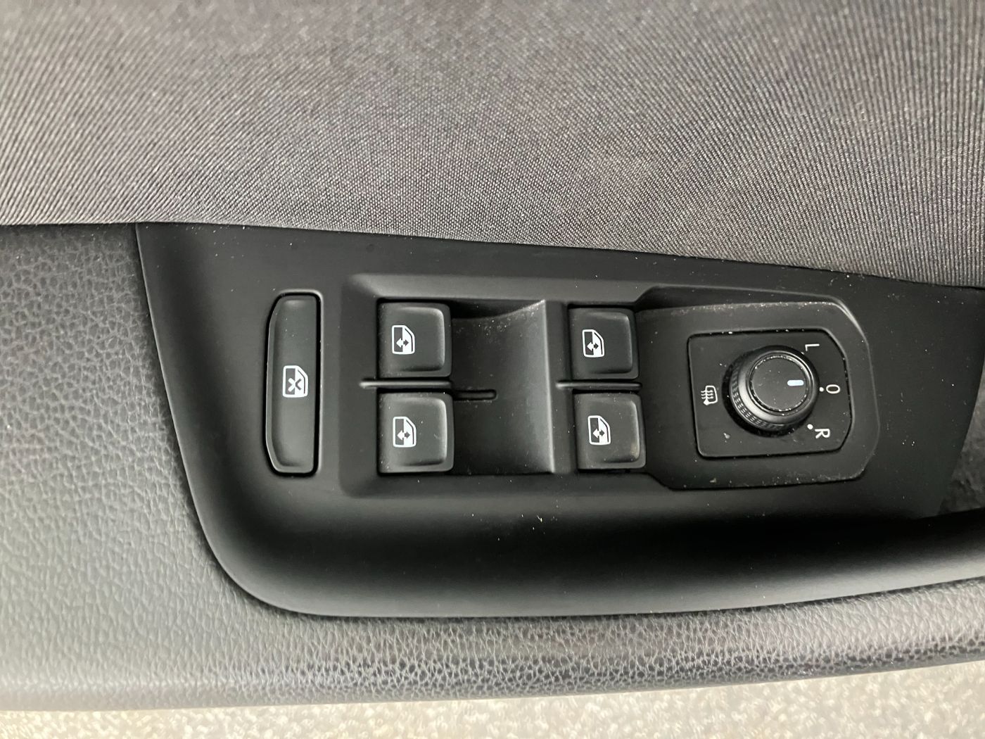 VW Passat 2.0 TDI 4Motion Business | Bild 5 von 30