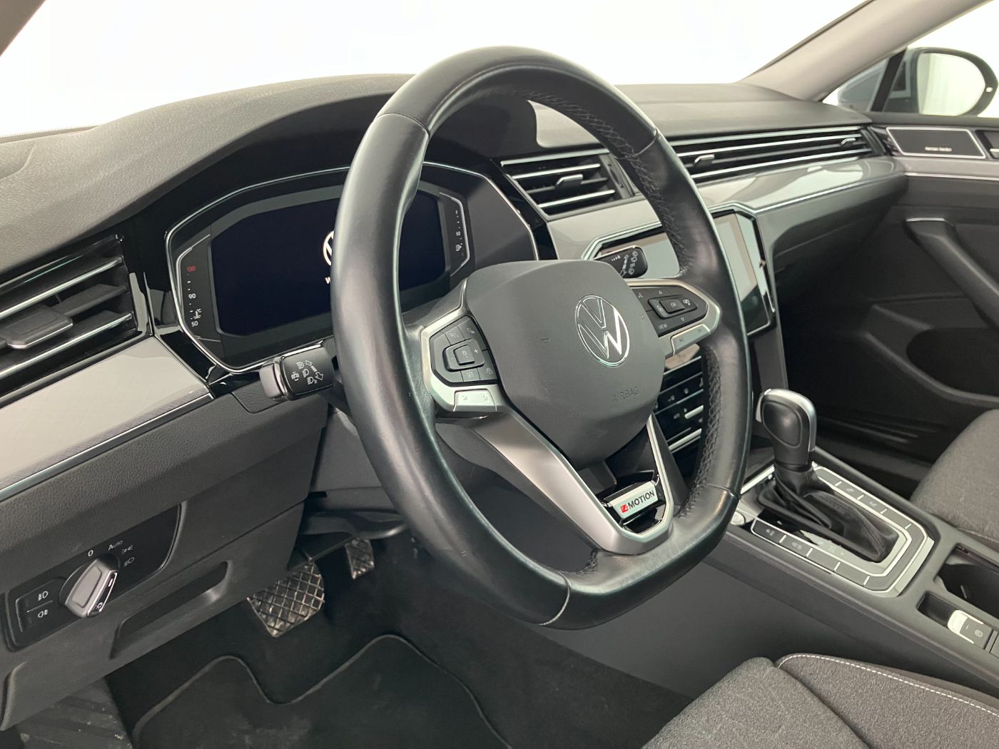 VW Passat 2.0 TDI 4Motion Business | Bild 10 von 30