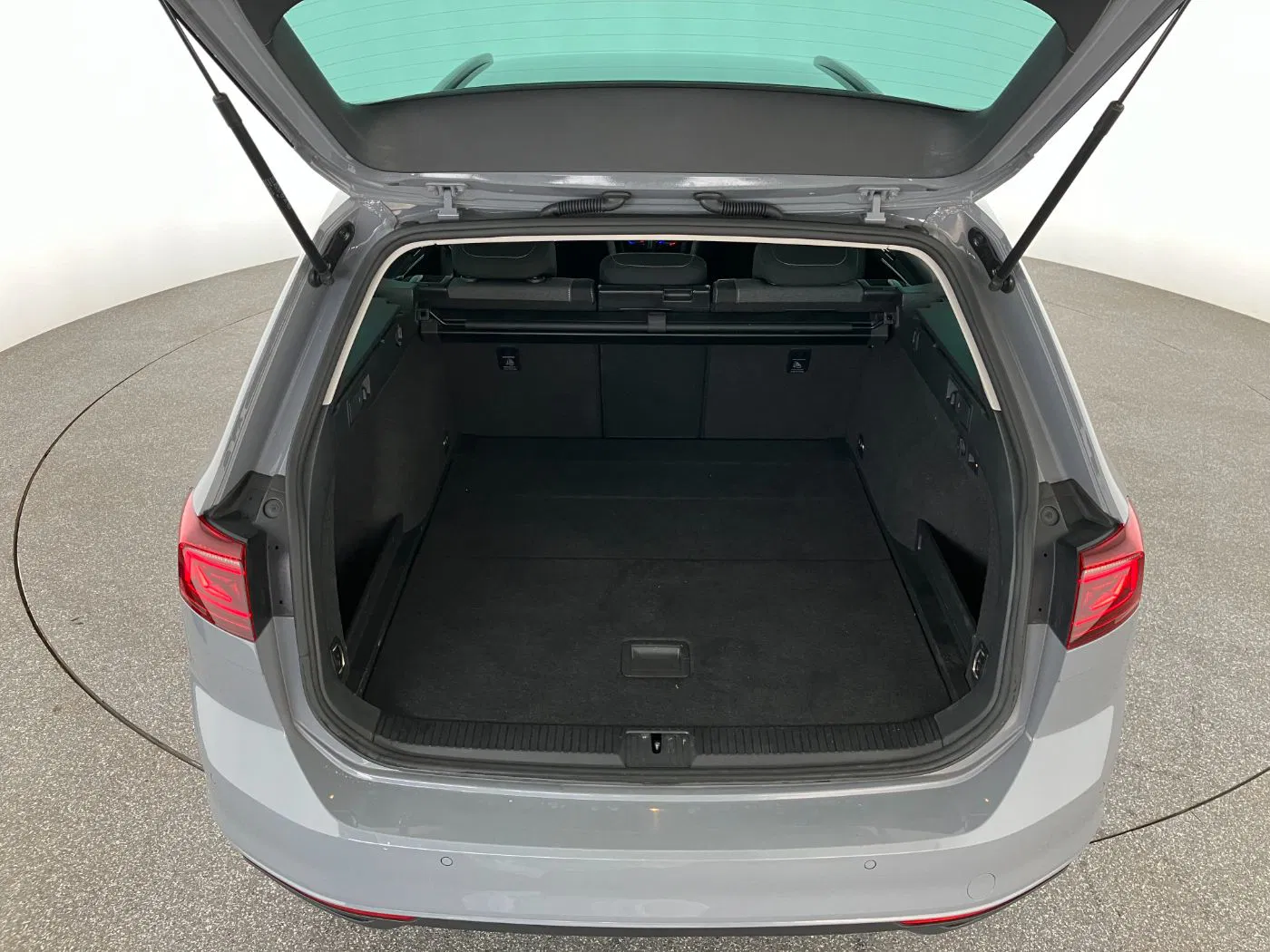 VW Passat 2.0 TDI 4Motion Business | Bild 26 von 30