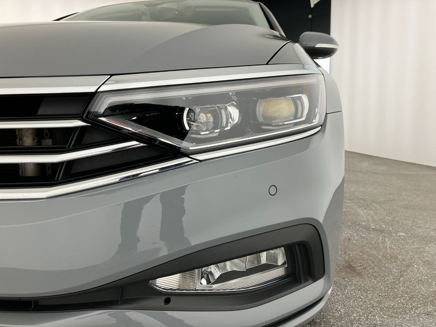 VW Passat 2.0 TDI 4Motion Business | Bild 27 von 30