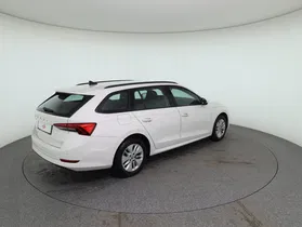 Skoda Octavia Combi 2.0 TDI Ambition | Thumbnail 6 von 26