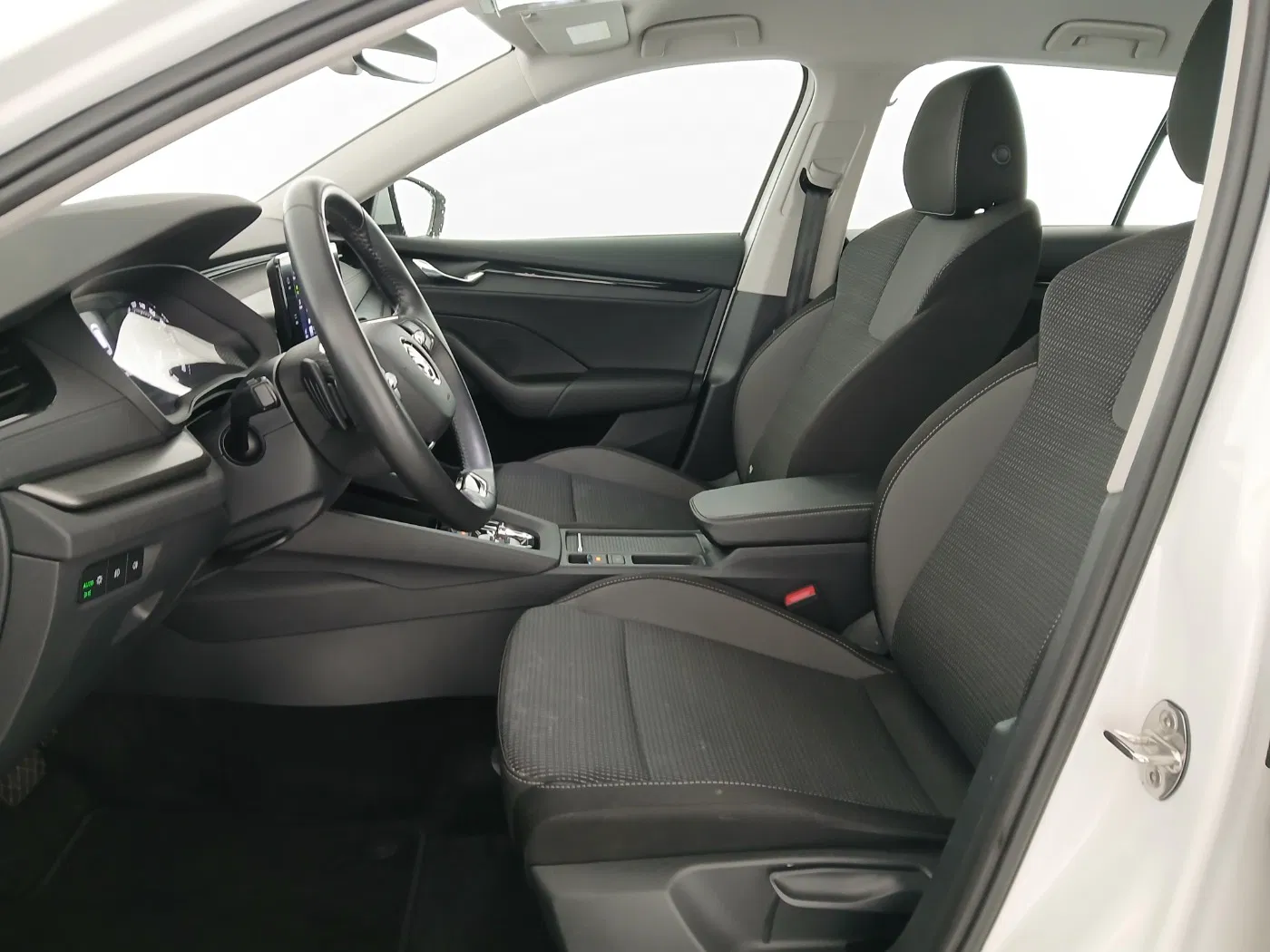 Skoda Octavia Combi 2.0 TDI Ambition | Bild 14 von 26