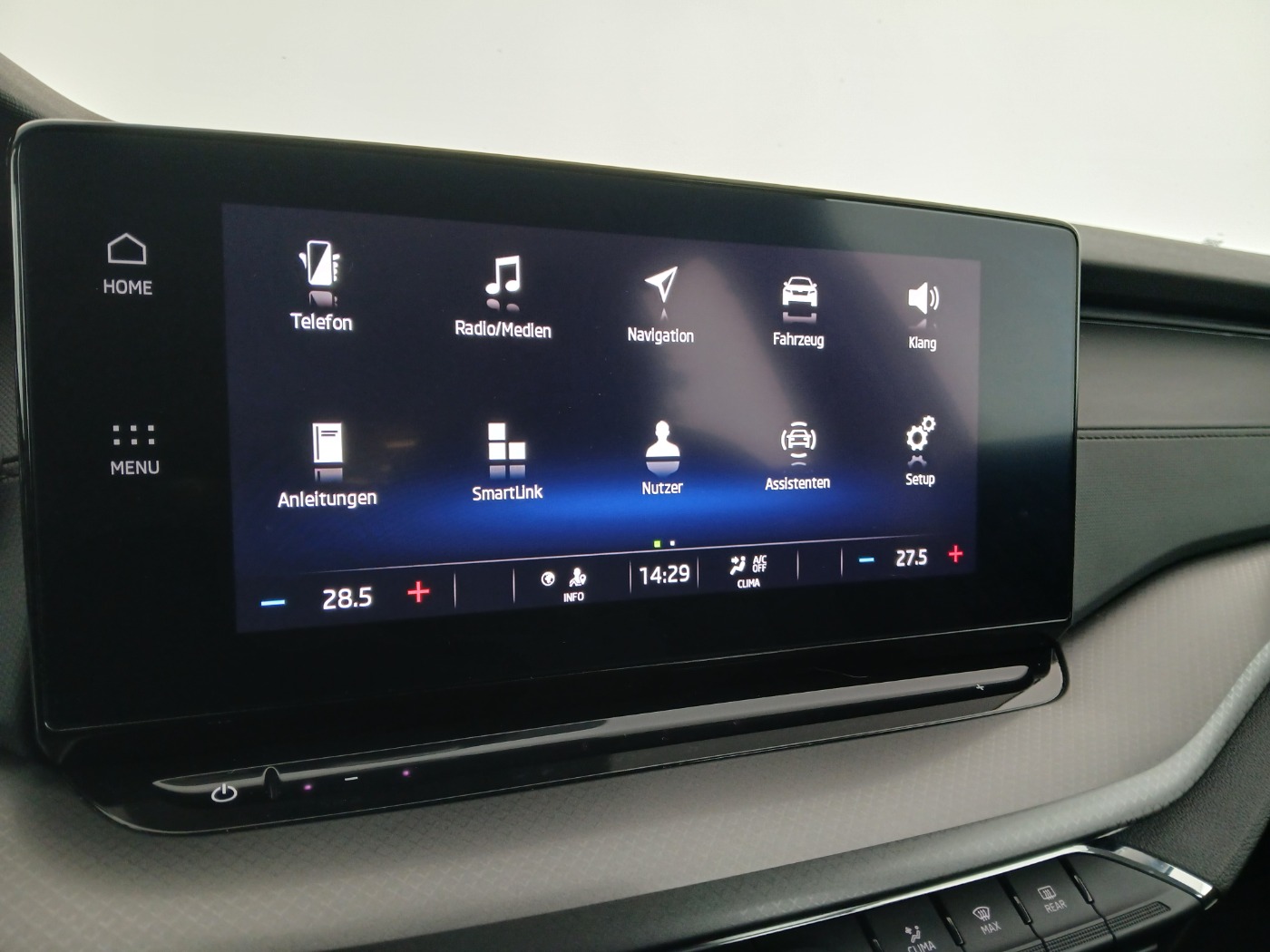 Skoda Octavia Combi 2.0 TDI Ambition | Bild 20 von 26