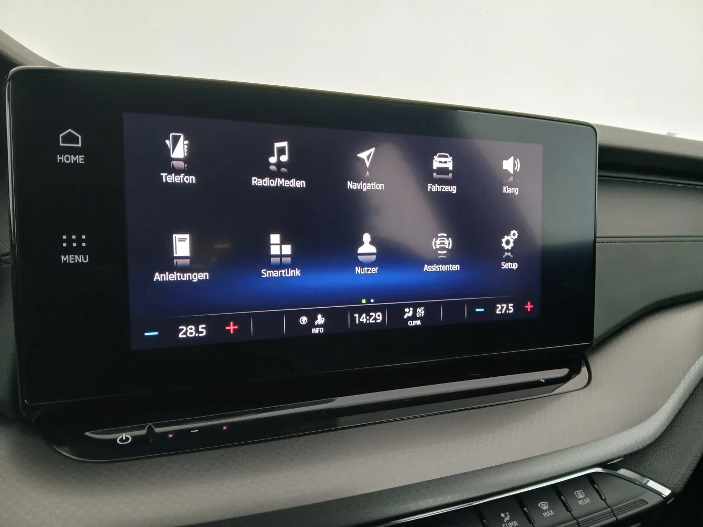 Skoda Octavia Combi 2.0 TDI Ambition | Bild 20 von 26