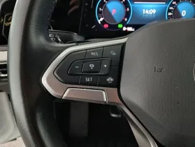 VW Golf VIII Var. 2.0 TDI DSG Life | Thumbnail 13 von 21