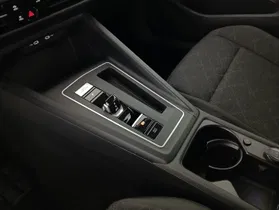 VW Golf VIII Var. 2.0 TDI DSG Life | Thumbnail 19 von 21
