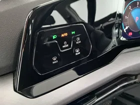 VW Golf VIII Variant 2.0 TDI Life | Thumbnail 13 von 25
