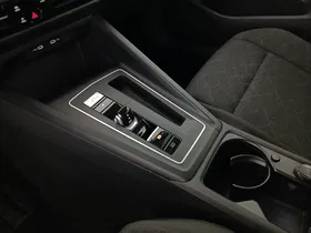 VW Golf VIII Var. 2.0 TDI DSG Life | Thumbnail 20 von 22