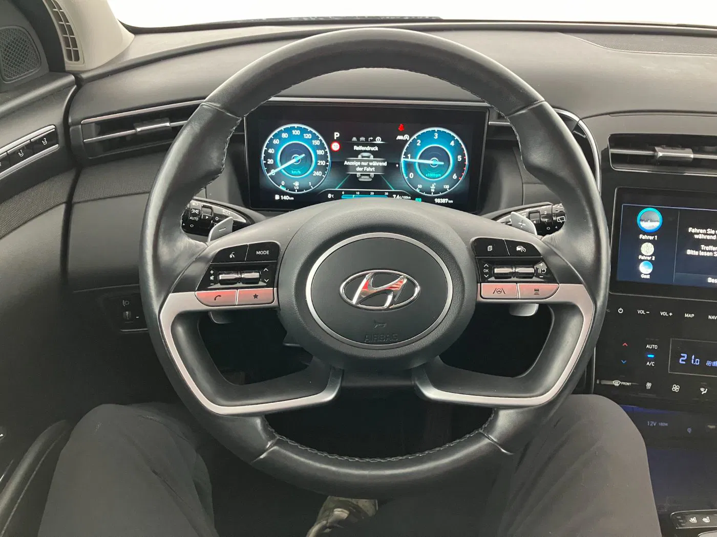 Hyundai Tucson 1.6 CRDi Aut. | Bild 17 von 29