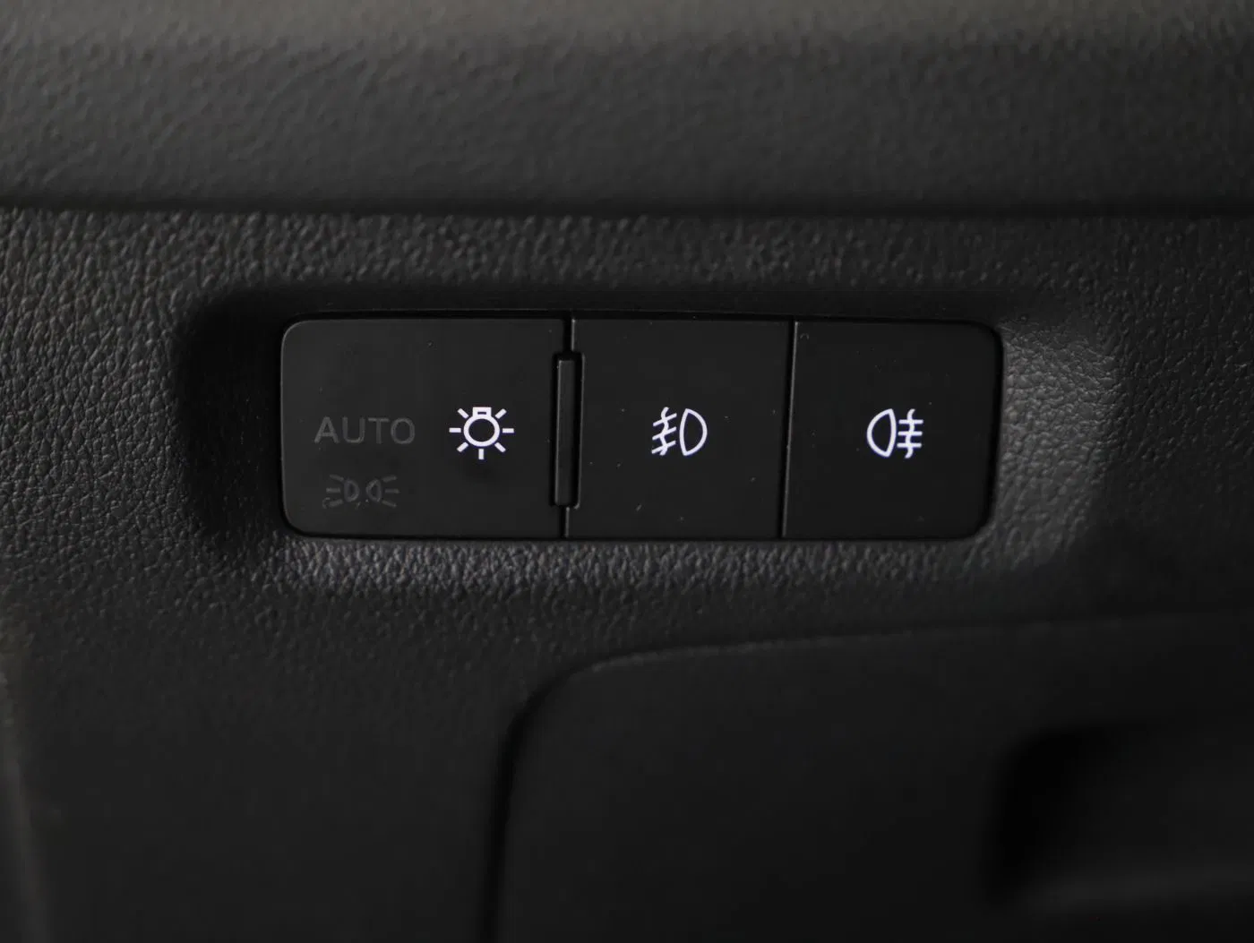 Skoda Octavia Combi 2.0 TDI Style Aut. | Bild 19 von 23