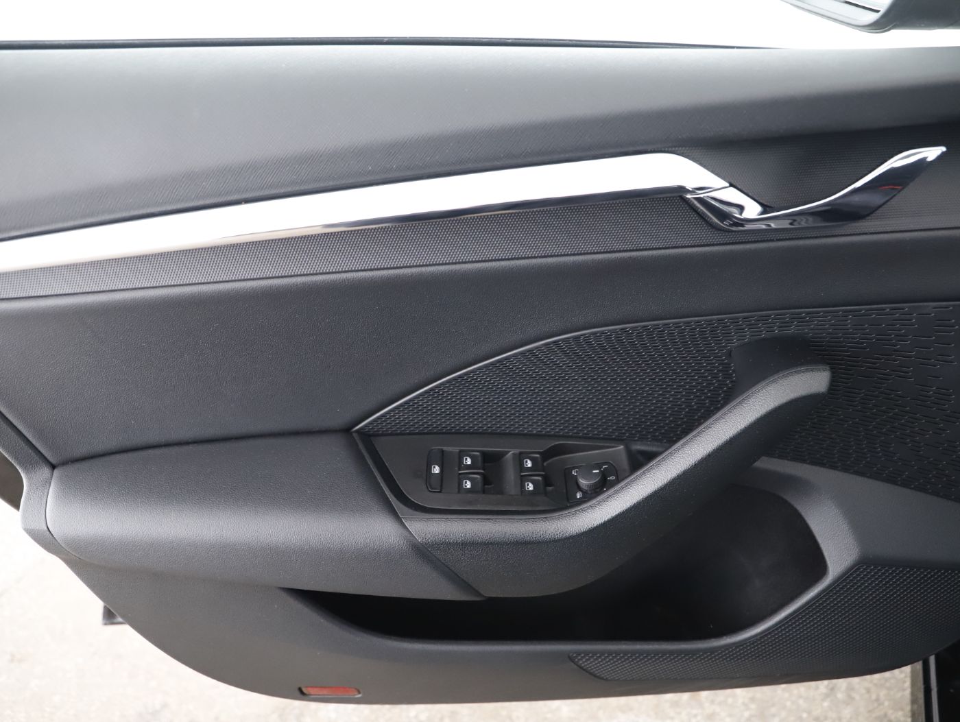 Skoda Octavia Combi 2.0 TDI Style Aut. | Bild 20 von 23