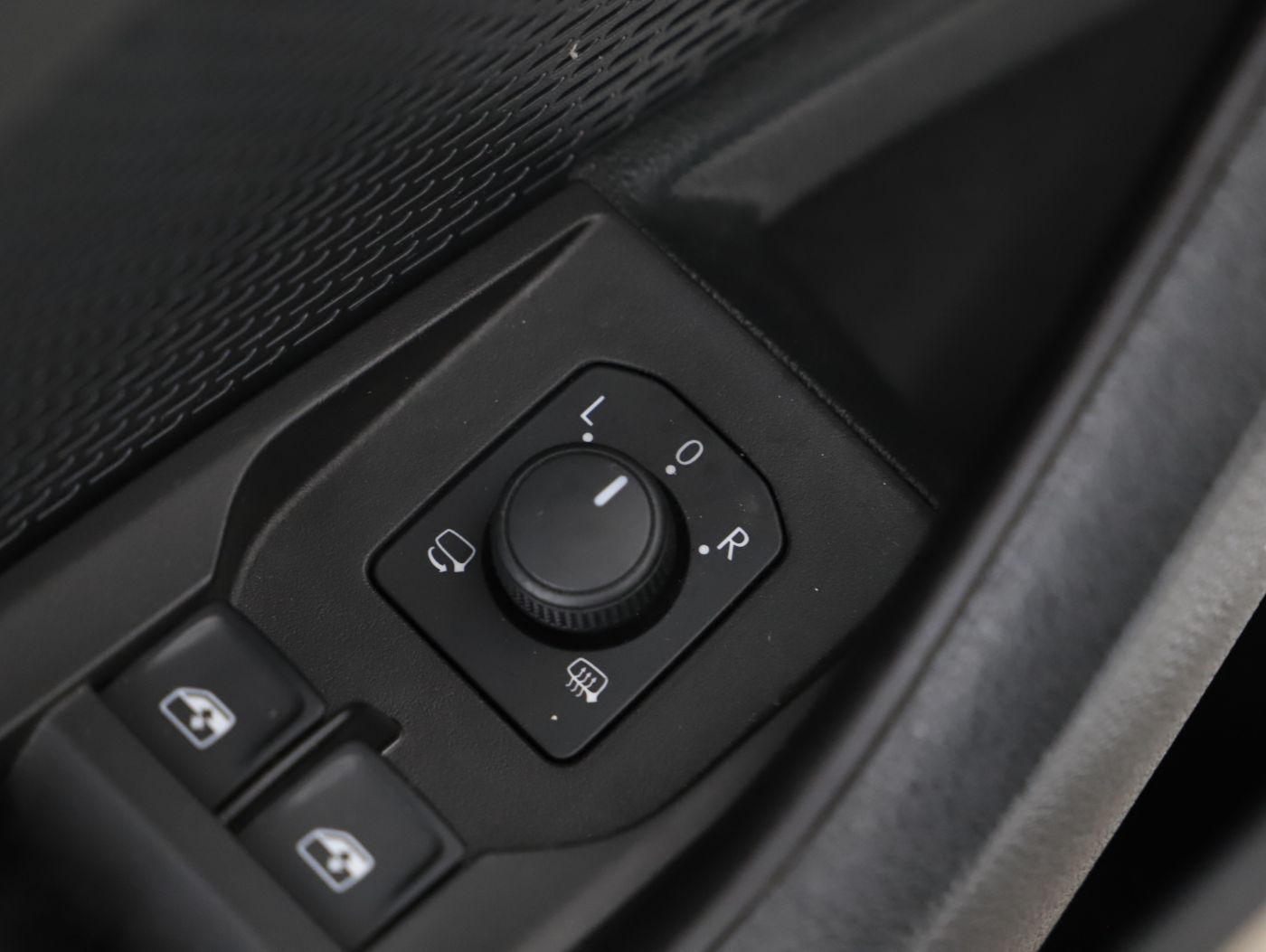 Skoda Octavia Combi 2.0 TSI RS DSG | Bild 9 von 26