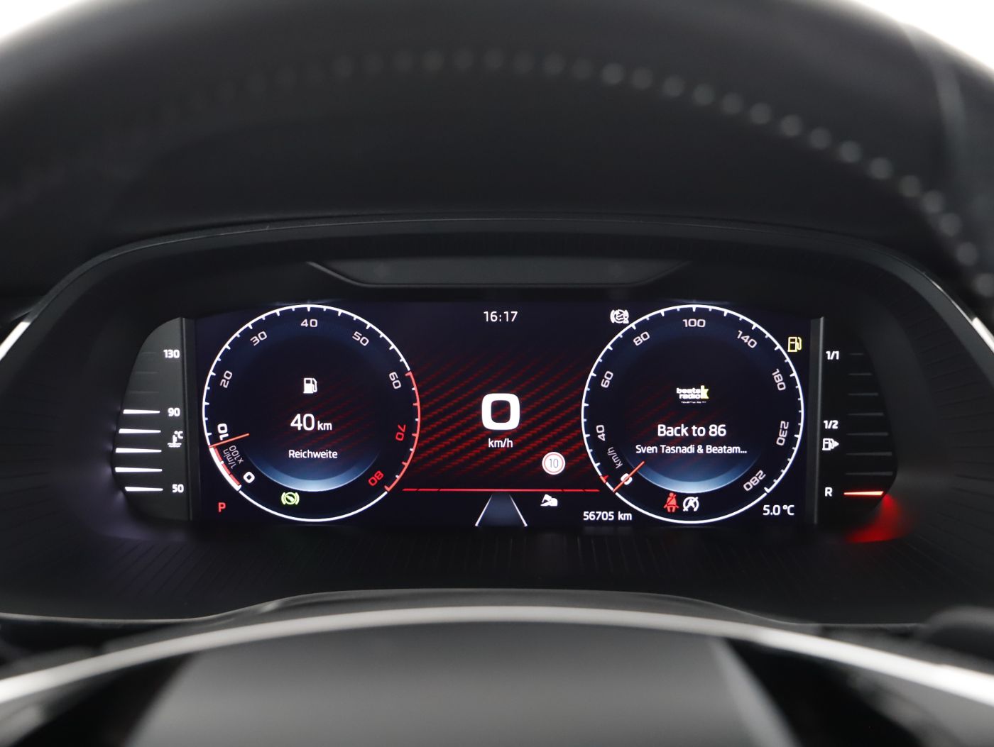 Skoda Octavia Combi 2.0 TSI RS DSG | Bild 10 von 26