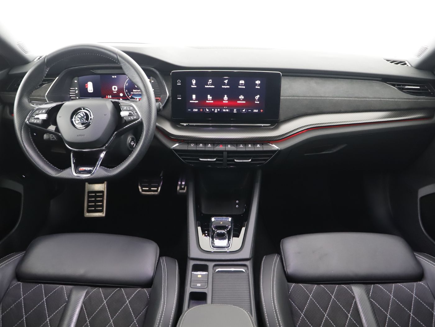 Skoda Octavia Combi 2.0 TSI RS DSG | Bild 11 von 26