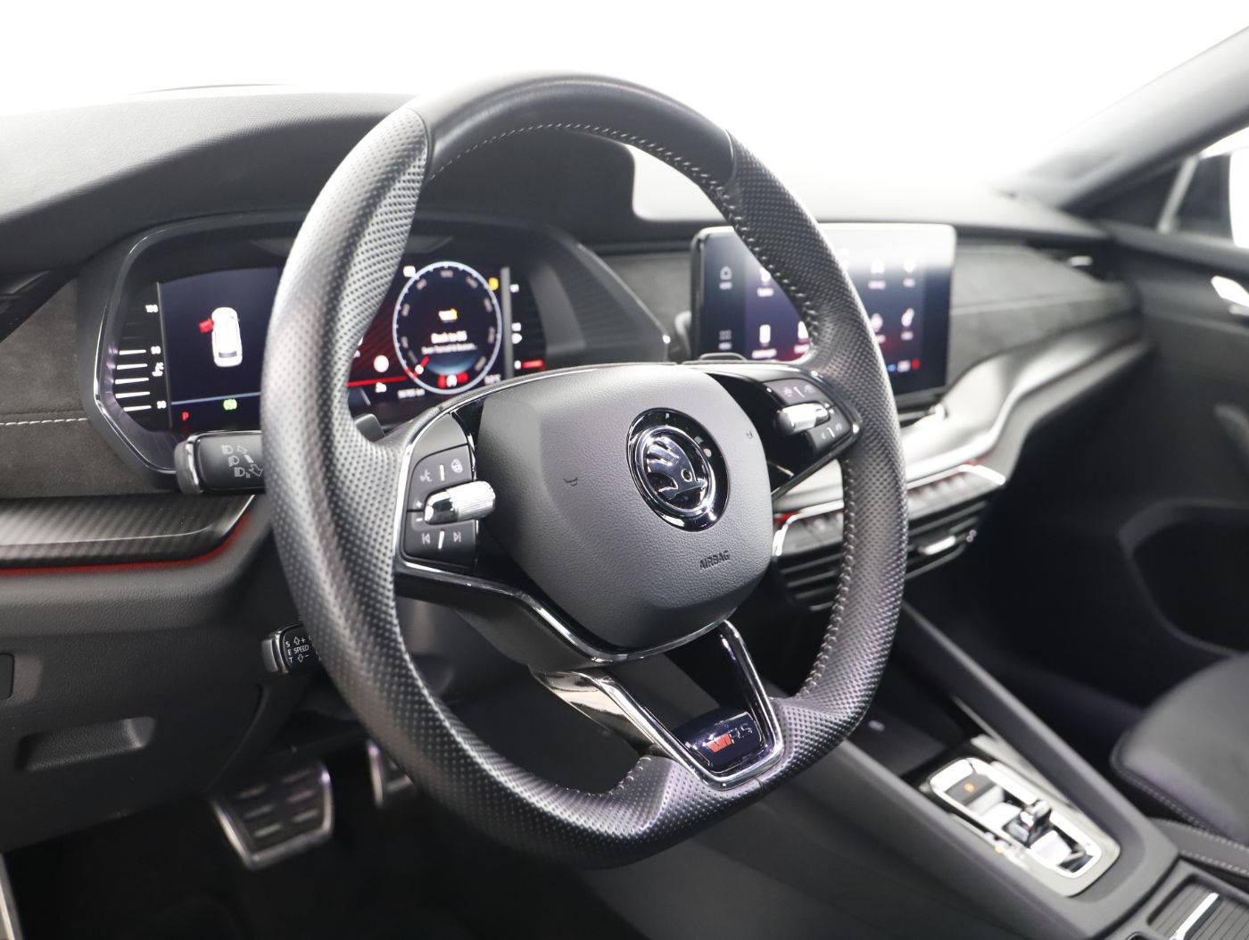 Skoda Octavia Combi 2.0 TSI RS DSG | Bild 13 von 26