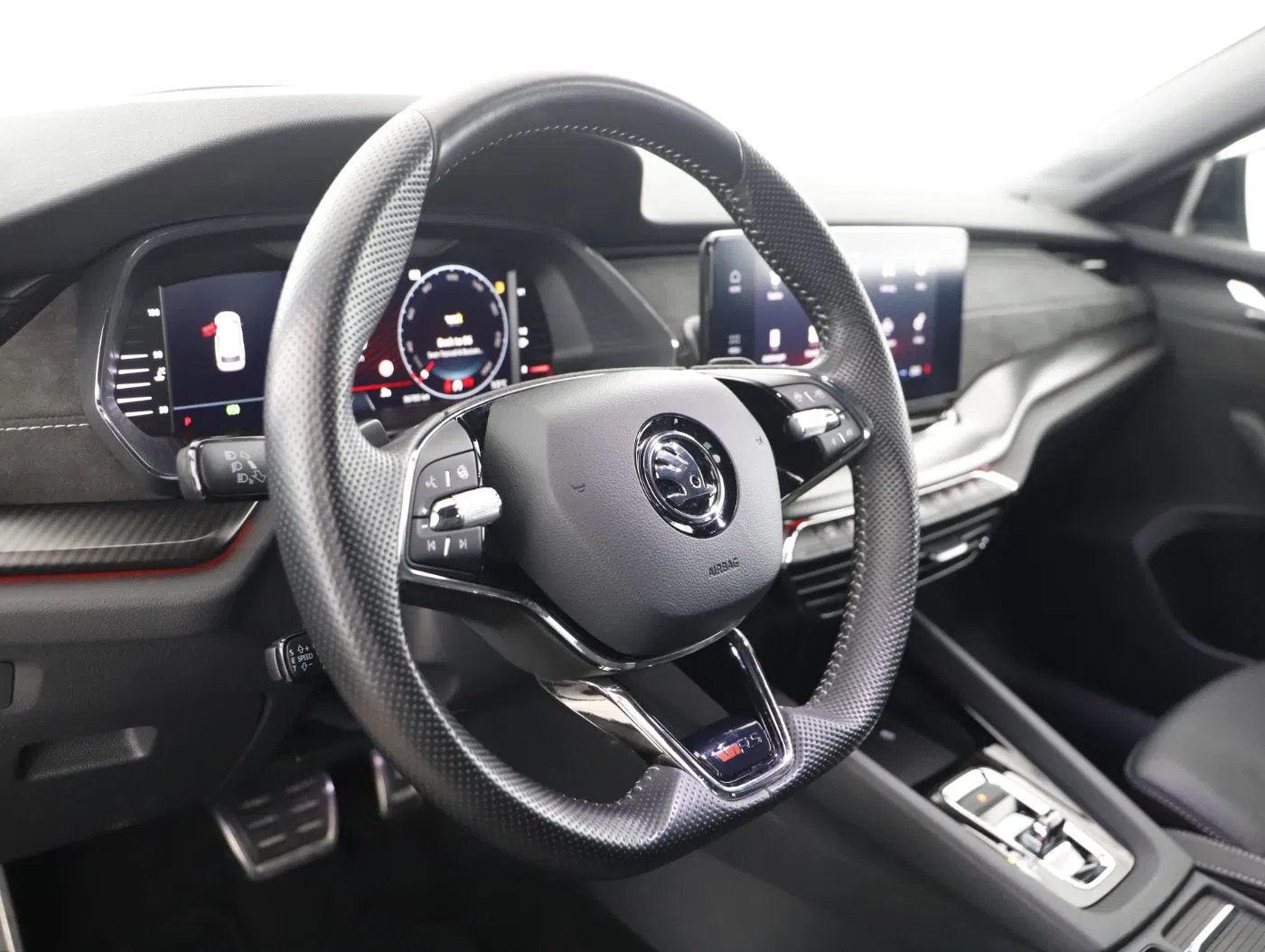 Skoda Octavia Combi 2.0 TSI RS DSG | Bild 13 von 26