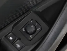 Skoda Octavia Combi 2.0 TSI RS DSG | Thumbnail 8 von 26