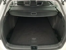 VW Golf VIII Var. 2.0 TDI DSG Life | Thumbnail 21 von 21