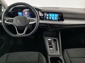 VW Golf VIII Variant 2.0 TDI Life | Thumbnail 15 von 25