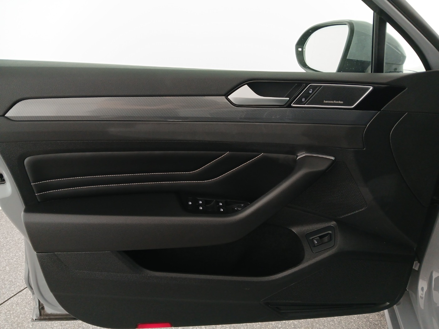 VW Passat Variant 2.0 TDI 4M Busi. DSG | Bild 11 von 30