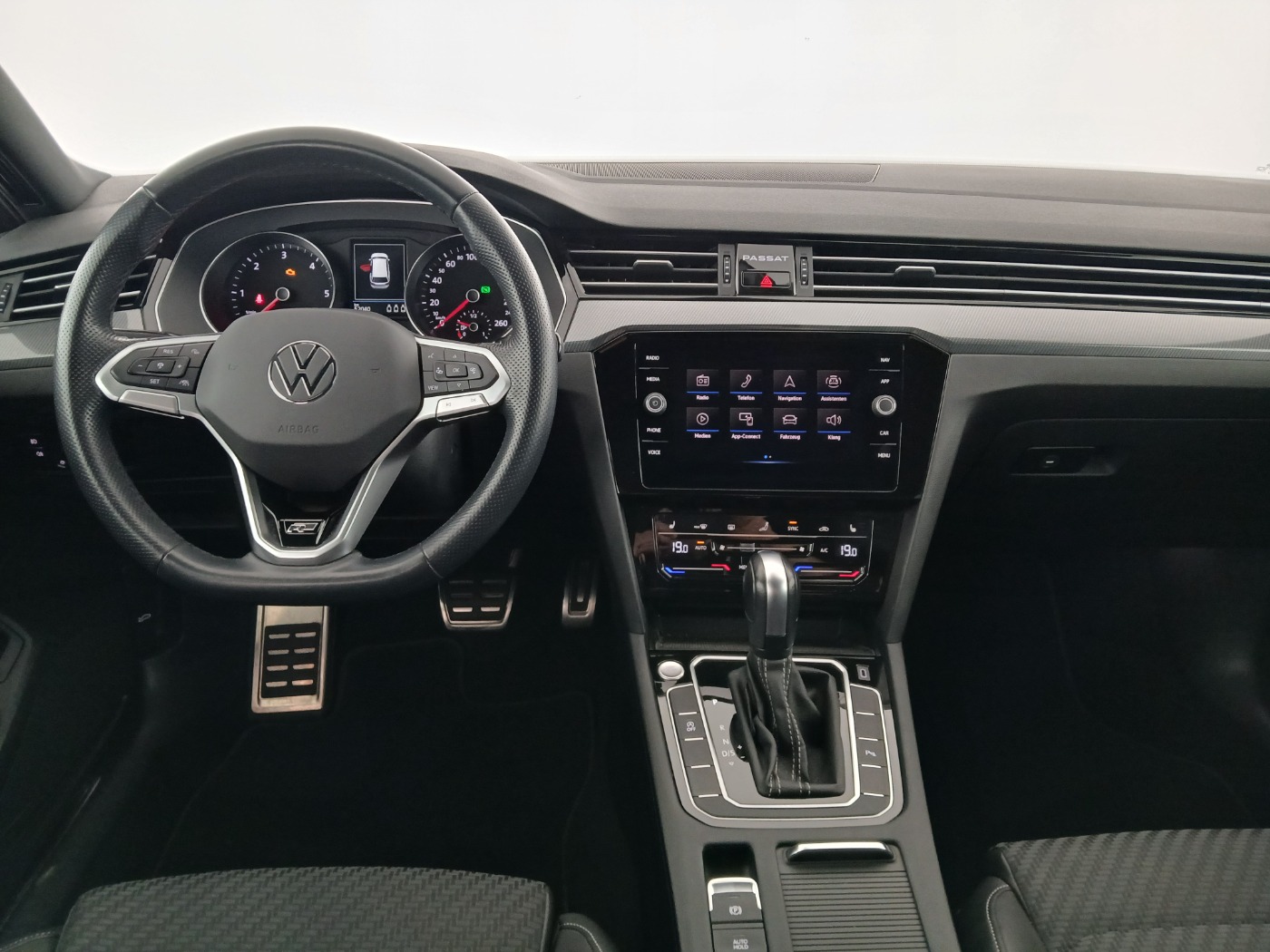 VW Passat Variant 2.0 TDI 4M Busi. DSG | Bild 17 von 30