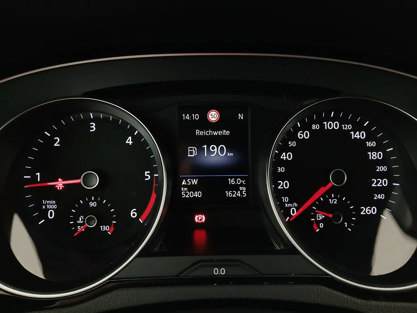 VW Passat Variant 2.0 TDI 4M Busi. DSG | Bild 18 von 30