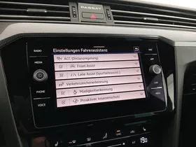 VW Passat Variant 2.0 TDI 4M Busi. DSG | Thumbnail 24 von 30