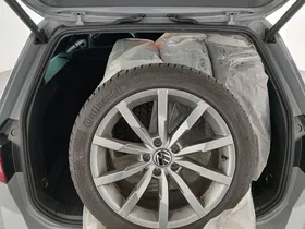 VW Passat Variant 2.0 TDI 4M Busi. DSG | Thumbnail 29 von 30