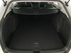 VW Golf VIII Var. 2.0 TDI DSG Life | Thumbnail 22 von 22