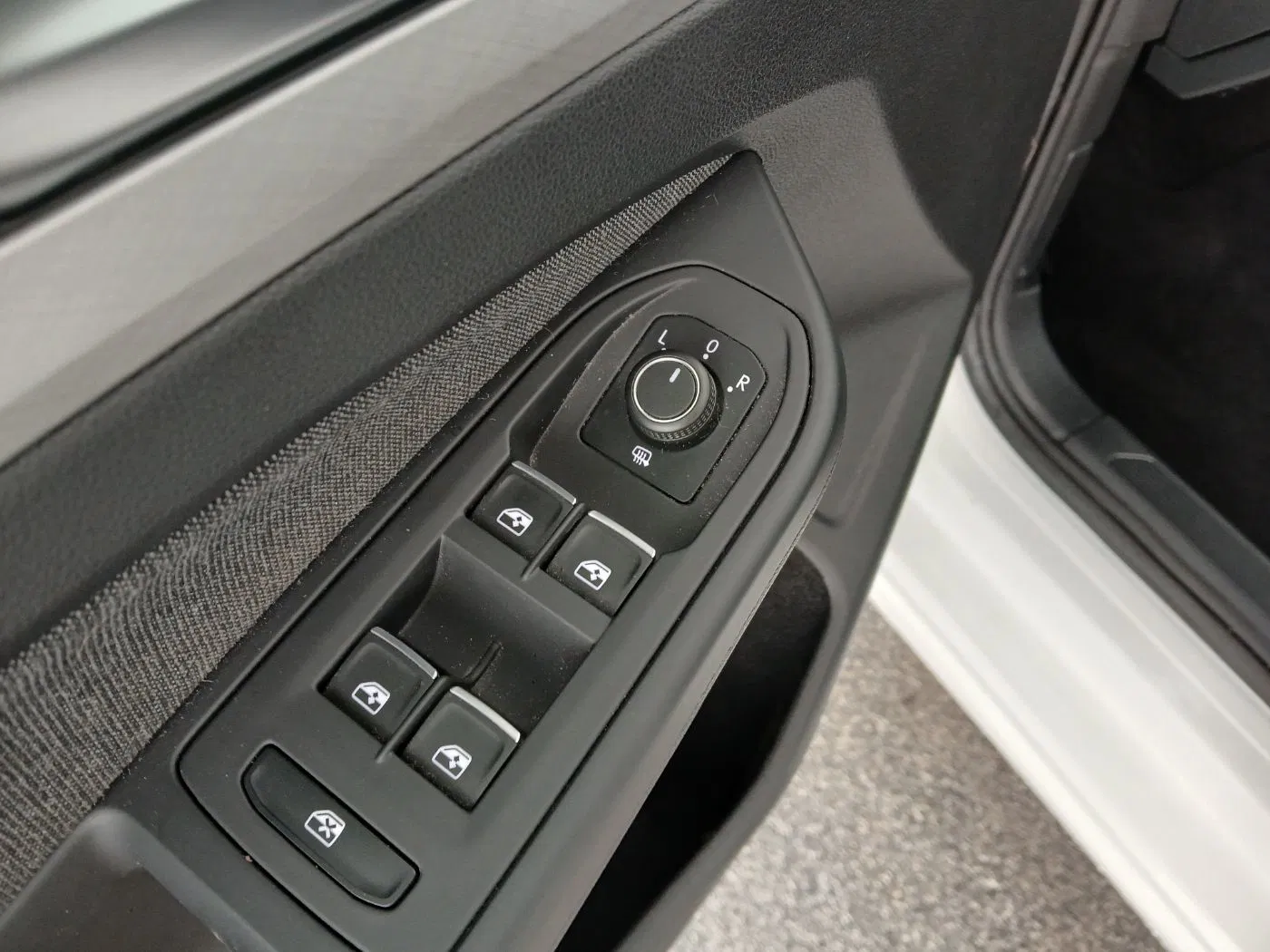 VW Golf VIII Var. 2.0 TDI DSG Life | Bild 8 von 22