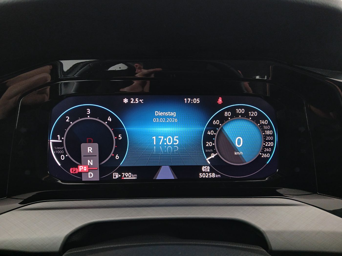 VW Golf VIII Var. 2.0 TDI DSG Life | Bild 12 von 22