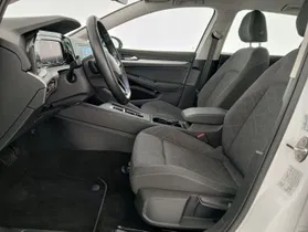 VW Golf VIII Var. 2.0 TDI DSG Life | Thumbnail 10 von 22