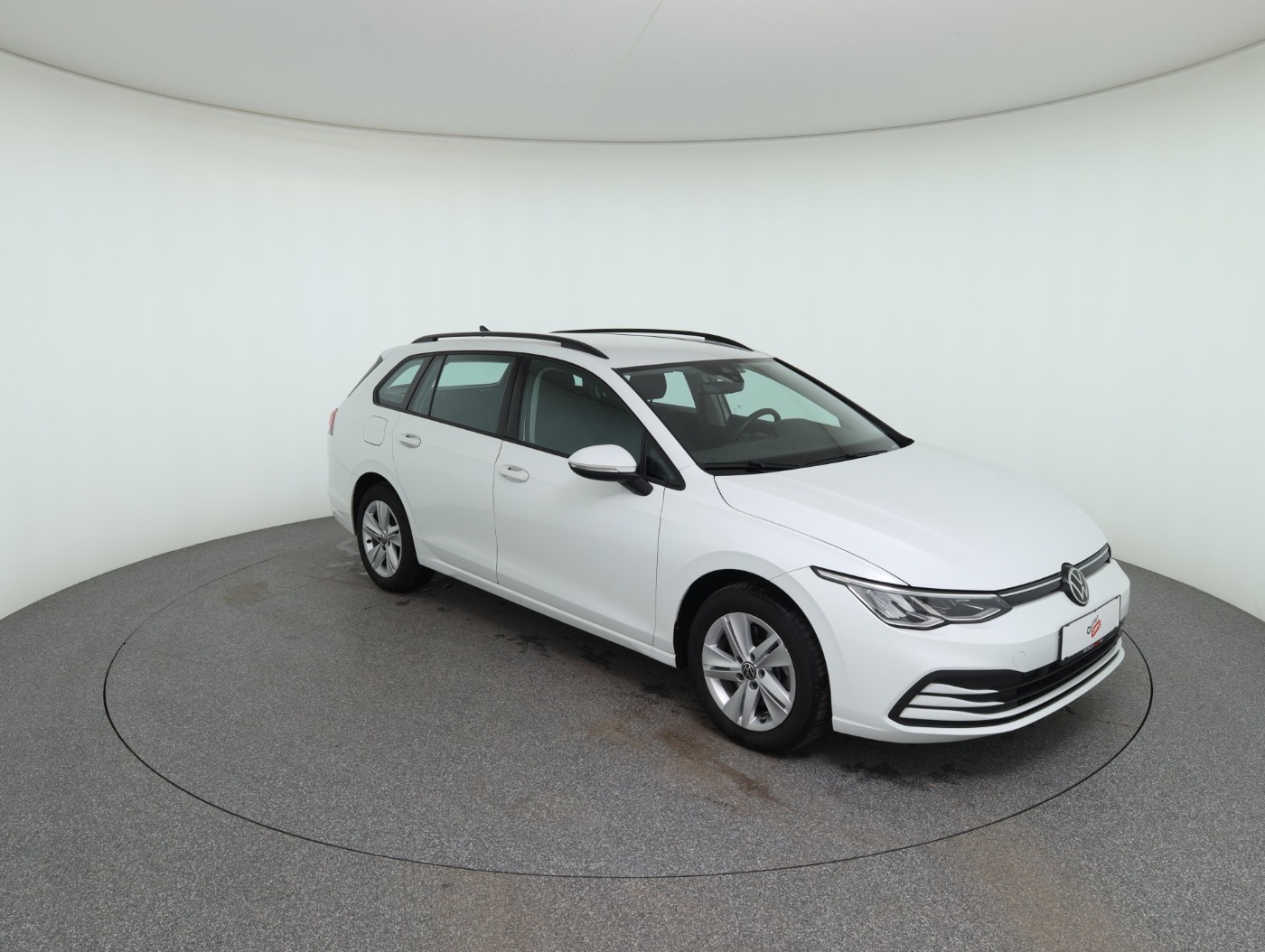 VW Golf VIII Variant 2.0 TDI Life | Bild 4 von 26