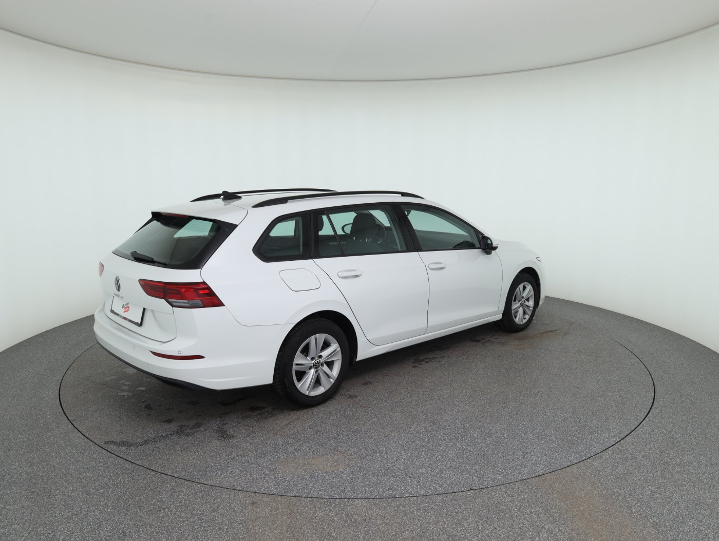 VW Golf VIII Variant 2.0 TDI Life | Bild 6 von 26