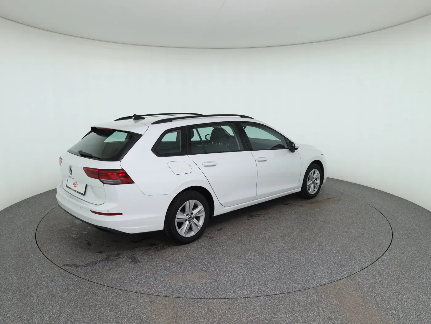 VW Golf VIII Variant 2.0 TDI Life | Bild 6 von 26