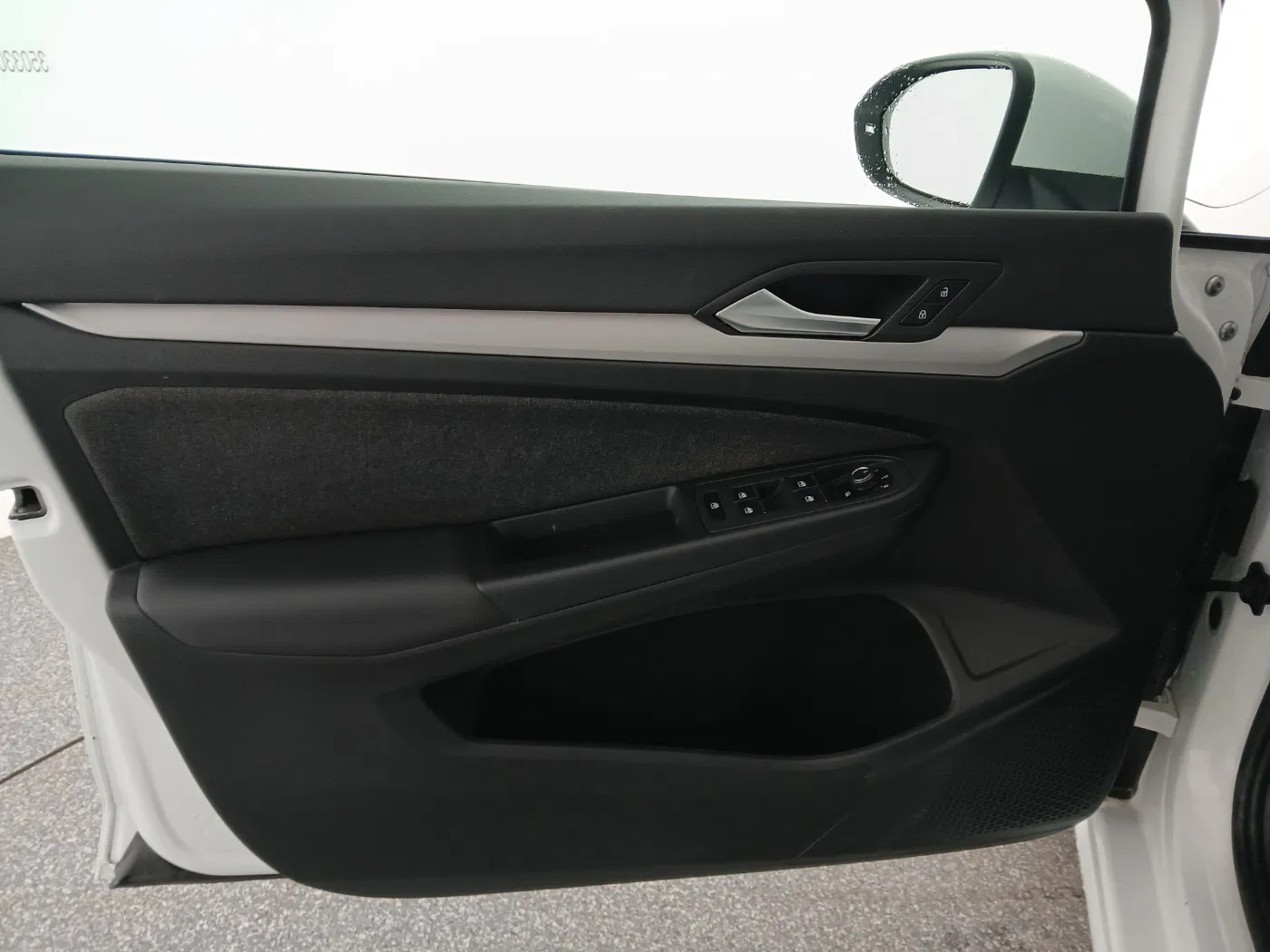 VW Golf VIII Variant 2.0 TDI Life | Bild 11 von 26