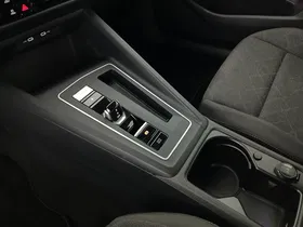 VW Golf VIII Variant 2.0 TDI Life | Thumbnail 24 von 26