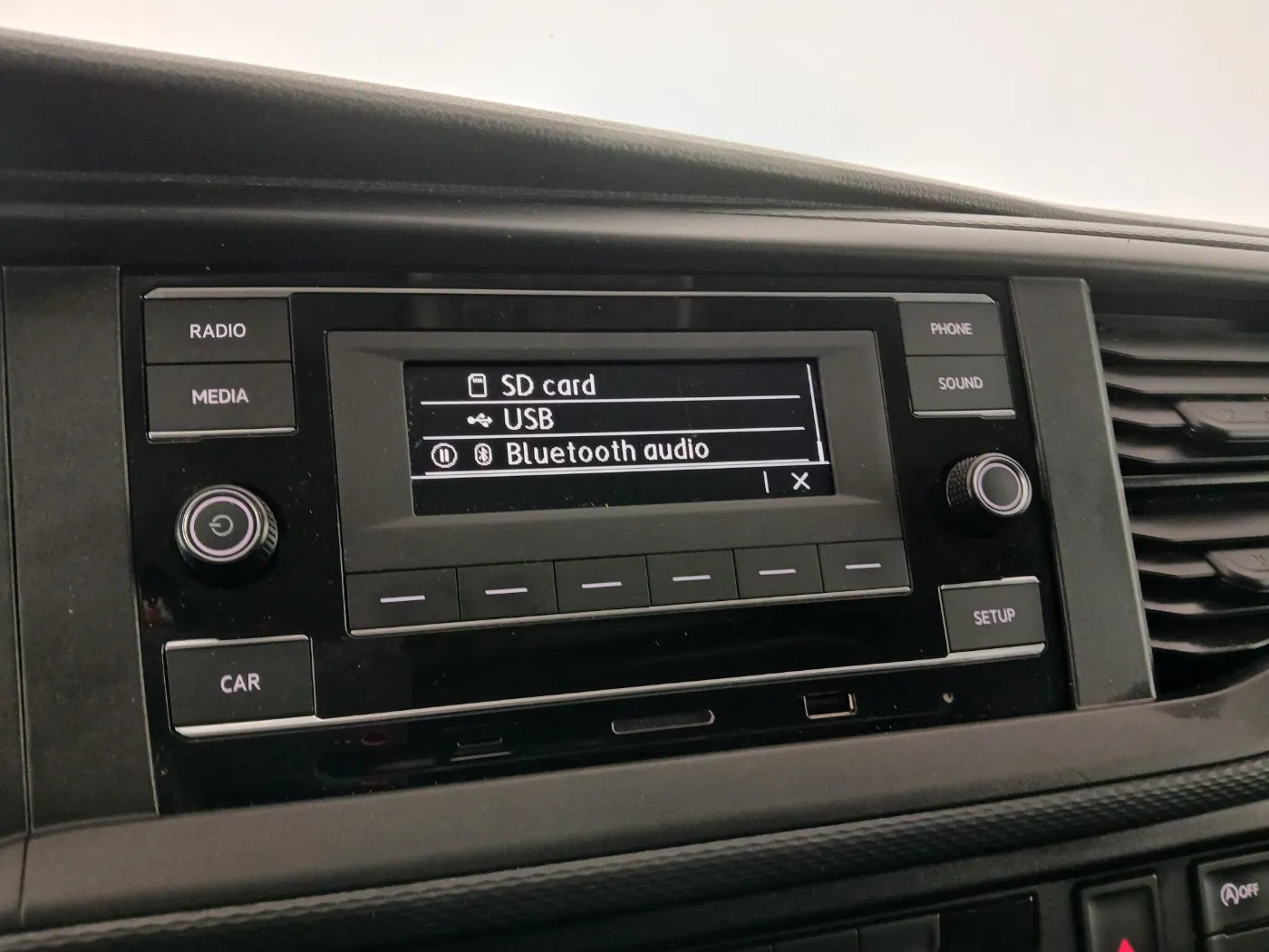 VW T6.1 Transporter 2.0 TDI 4Motion | Bild 18 von 26