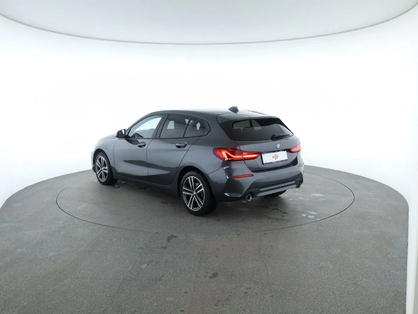 BMW 118d Advantage | Bild 3 von 27